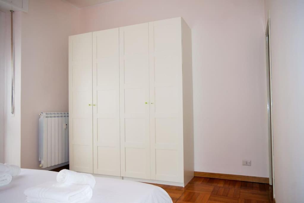 Splendido Appartamento A Pagano Milan Bagian luar foto