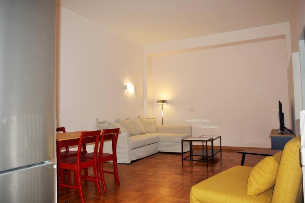 Splendido Appartamento A Pagano Milan Bagian luar foto